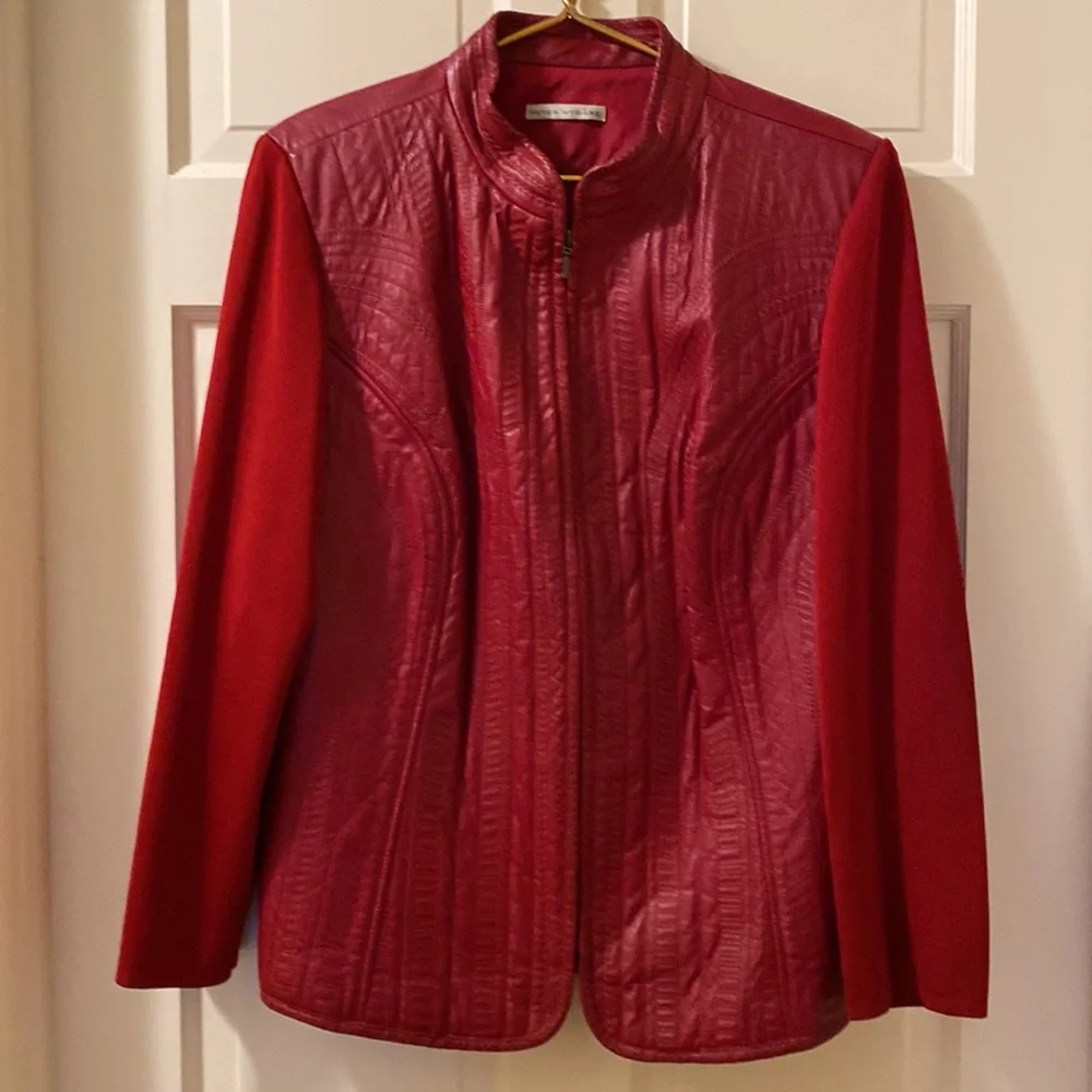 Peter Nygard Red Leather/Knit Jacket, - Picture 2 of 10